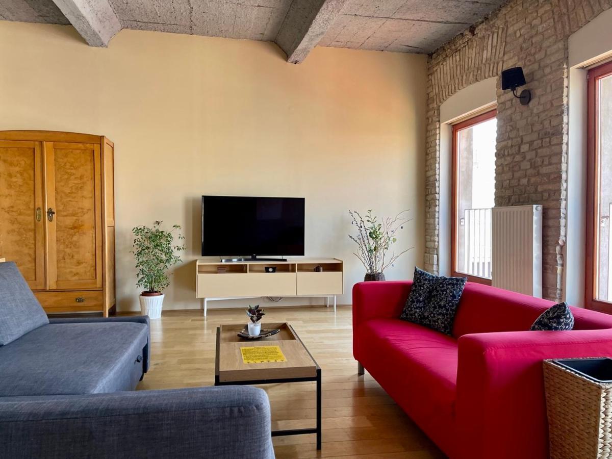 בודפשט Penthouse W Private Rooftop And Free Parking מראה חיצוני תמונה