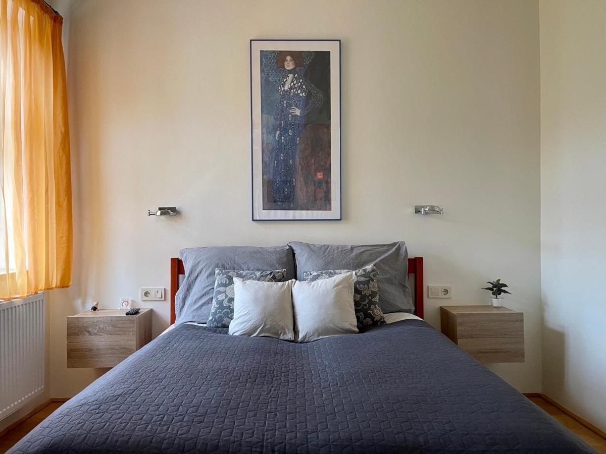בודפשט Penthouse W Private Rooftop And Free Parking מראה חיצוני תמונה