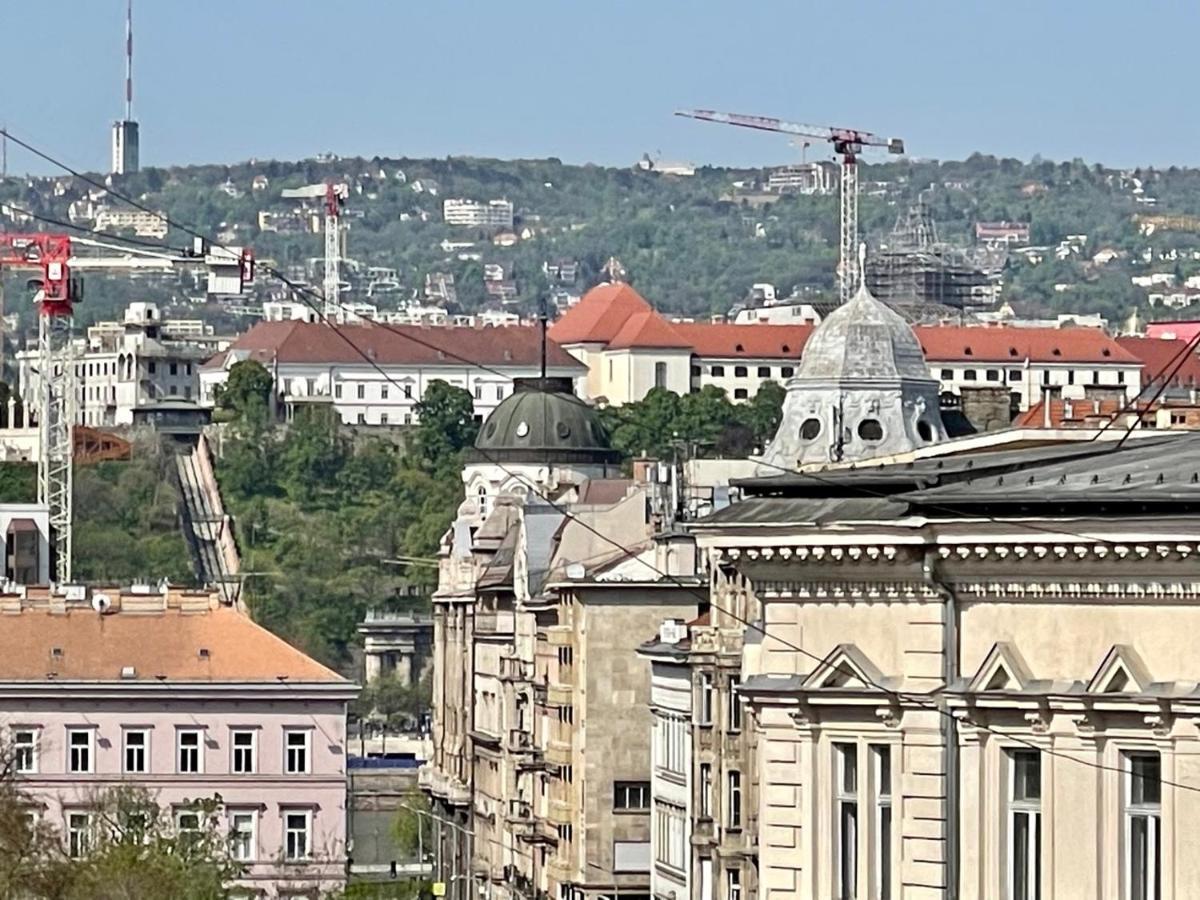 בודפשט Penthouse W Private Rooftop And Free Parking מראה חיצוני תמונה