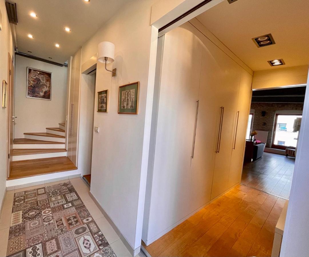 בודפשט Penthouse W Private Rooftop And Free Parking מראה חיצוני תמונה