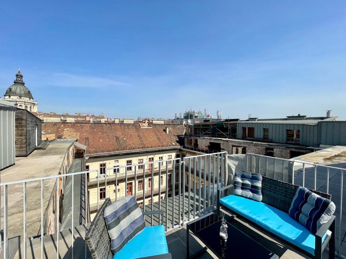 בודפשט Penthouse W Private Rooftop And Free Parking מראה חיצוני תמונה
